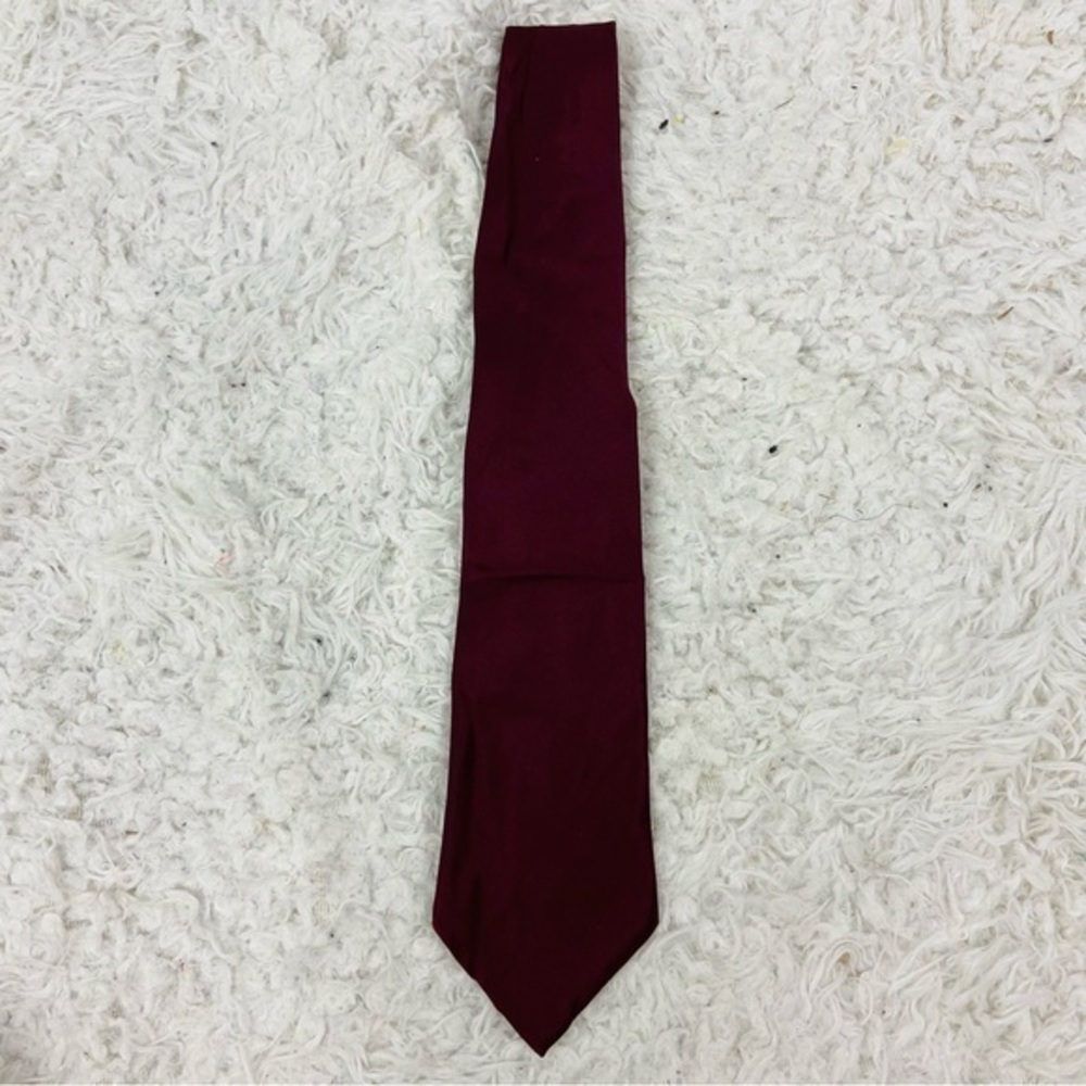Weatherproof stain resistant 100% silk satin Deep Red Tie for Men